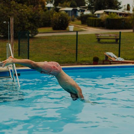 Sonnenbühl Azur Camping Schwaebische Alb מראה חיצוני תמונה