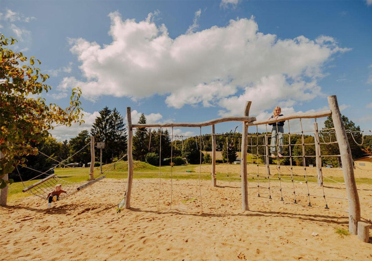 Sonnenbühl Azur Camping Schwaebische Alb מראה חיצוני תמונה