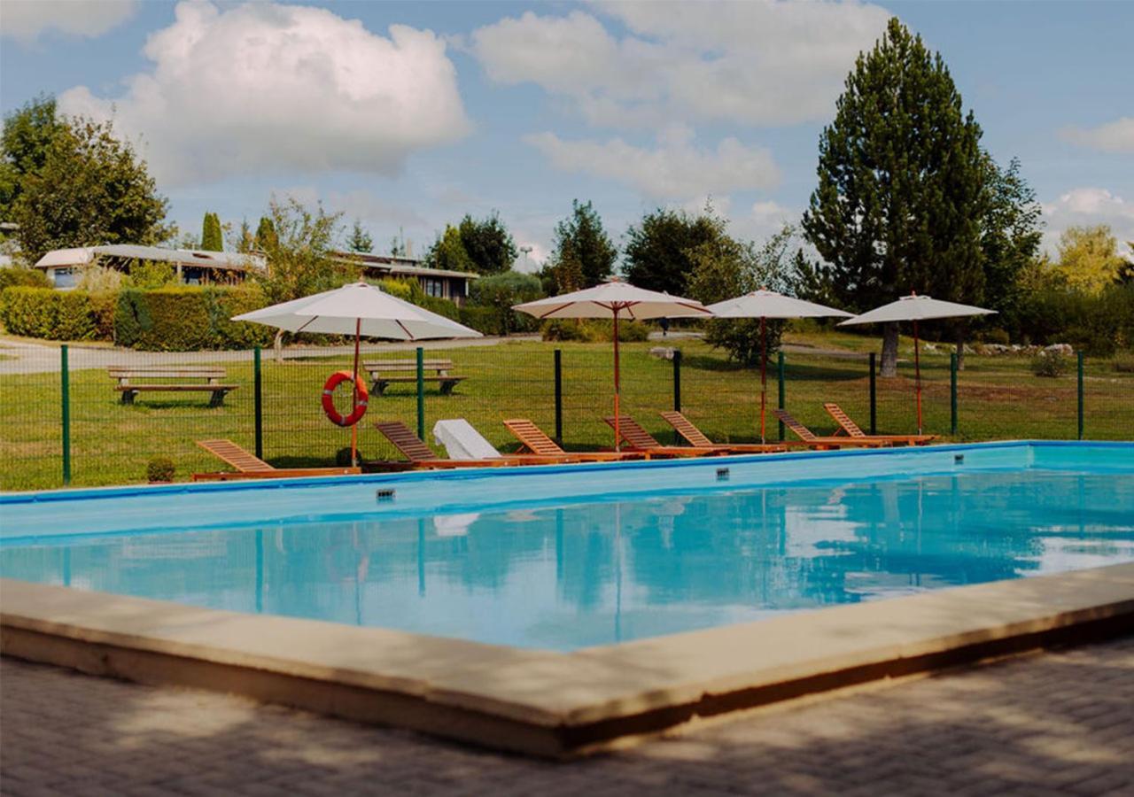 Sonnenbühl Azur Camping Schwaebische Alb מראה חיצוני תמונה